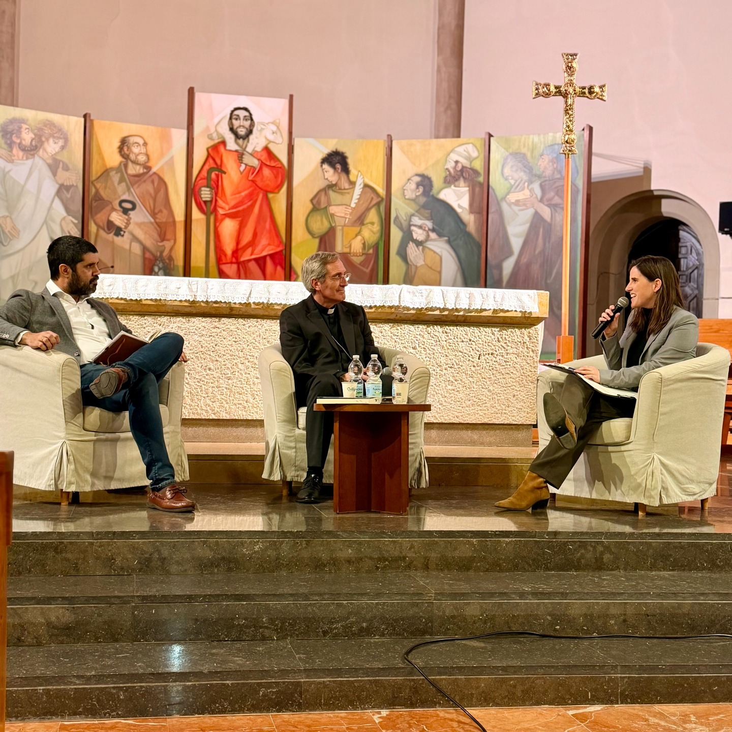 Presentación en Barcelona del libro «No hay amor más grande»