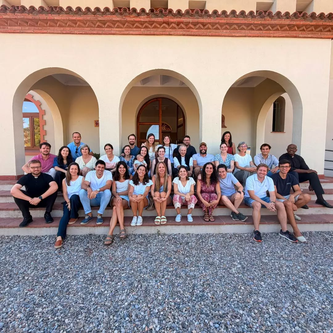 Socios y amigos de la Asociación nos reunimos un fin de semana de encuentro y oración